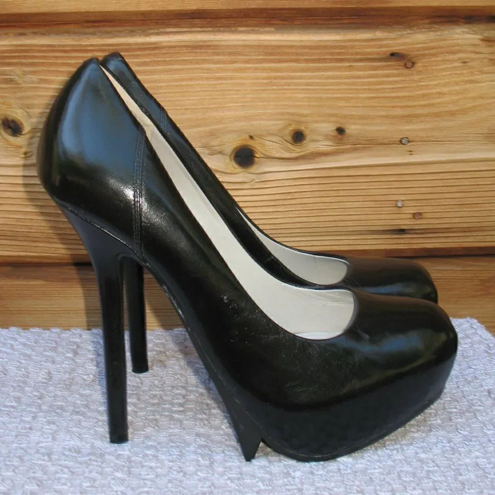 Camilla Skovgaard Womens 8.5 Black Stiletto Platform Heels